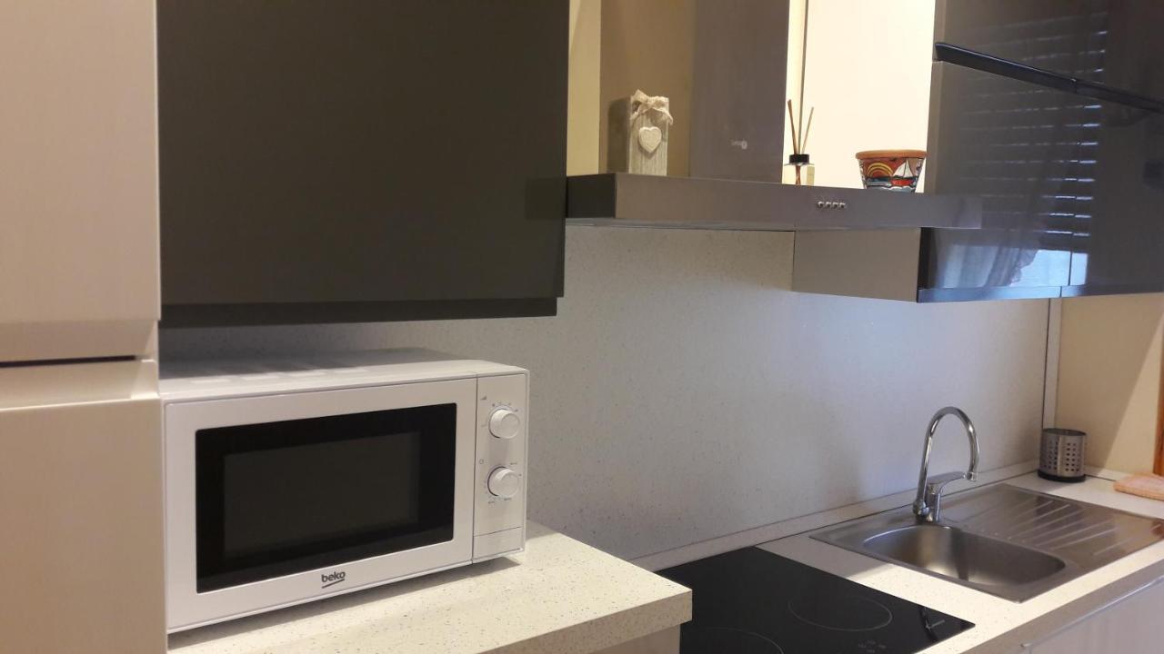 Appartamento Centrale Con Garage Asti Exterior photo